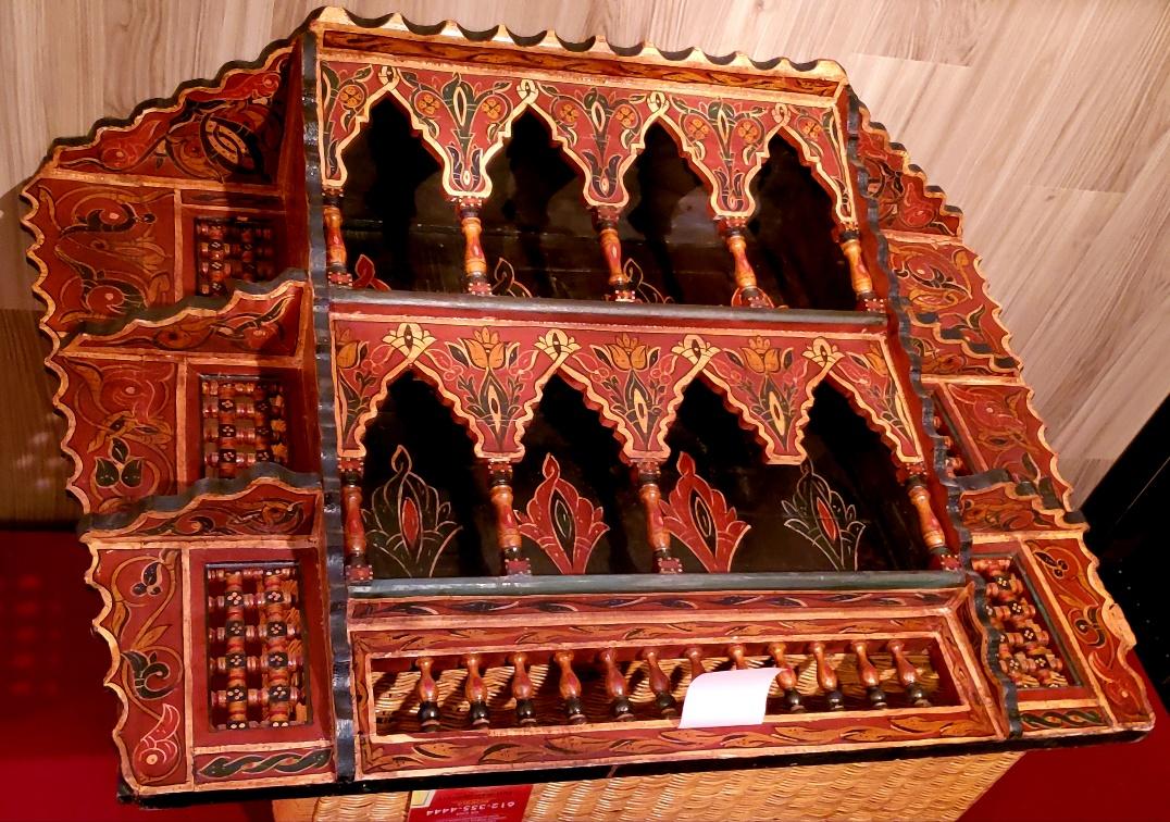 A picture containing indoor, table, floorDescription automatically generated