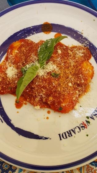A plate of foodDescription automatically generated with low confidence