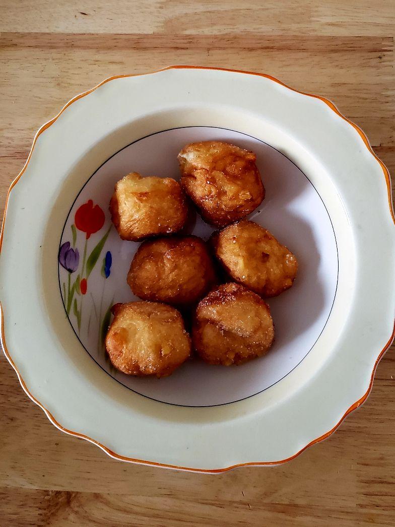 A plate of foodDescription automatically generated with medium confidence