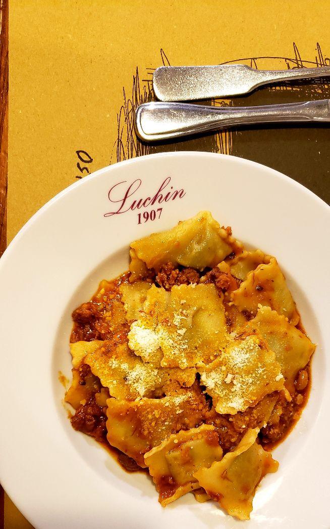 A plate of foodDescription automatically generated with medium confidence