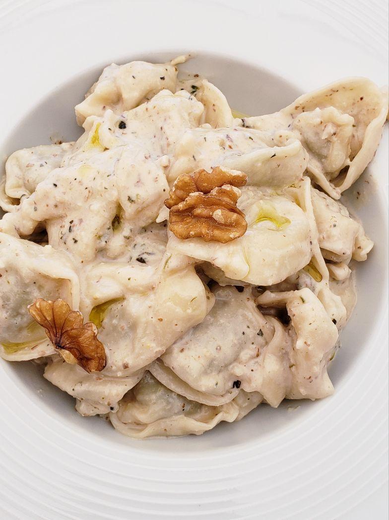 A plate of foodDescription automatically generated with medium confidence