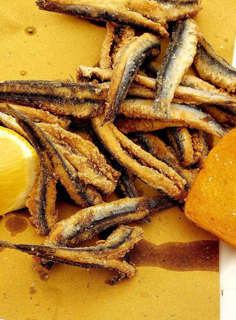 A picture containing fries, pile, mealDescription automatically generated