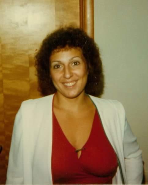 A person smiling for the cameraDescription automatically generated with low confidence